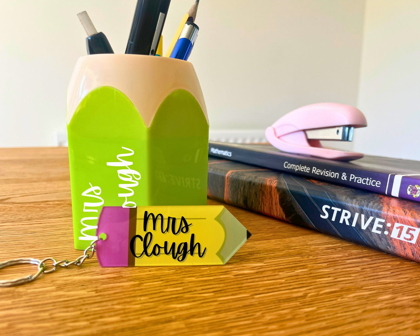 Teacher Keyring | Thank you teacher | personalised pencil keyring | teacher appreciation gift | thank you teacher gift | teacher gift