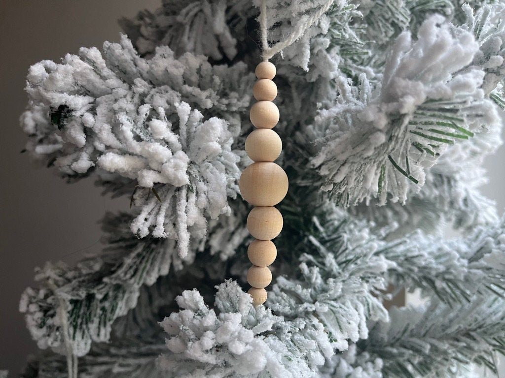 6 Piece Set Wooden Bead Christmas Tree Decorations