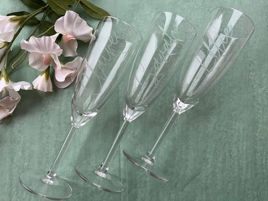 Personalised champagne flute personalised prosecco glass bridesmaid champagne glass bridal party gift special occasion champagne flute